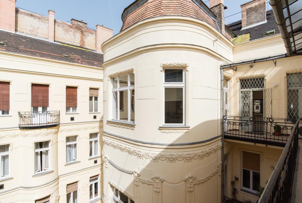 Hostel Downtown Oasis Budapeszt Zewnętrze zdjęcie