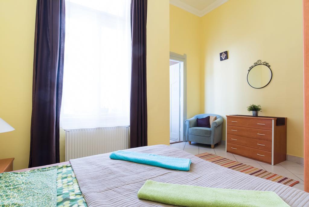 Hostel Downtown Oasis Budapeszt Zewnętrze zdjęcie