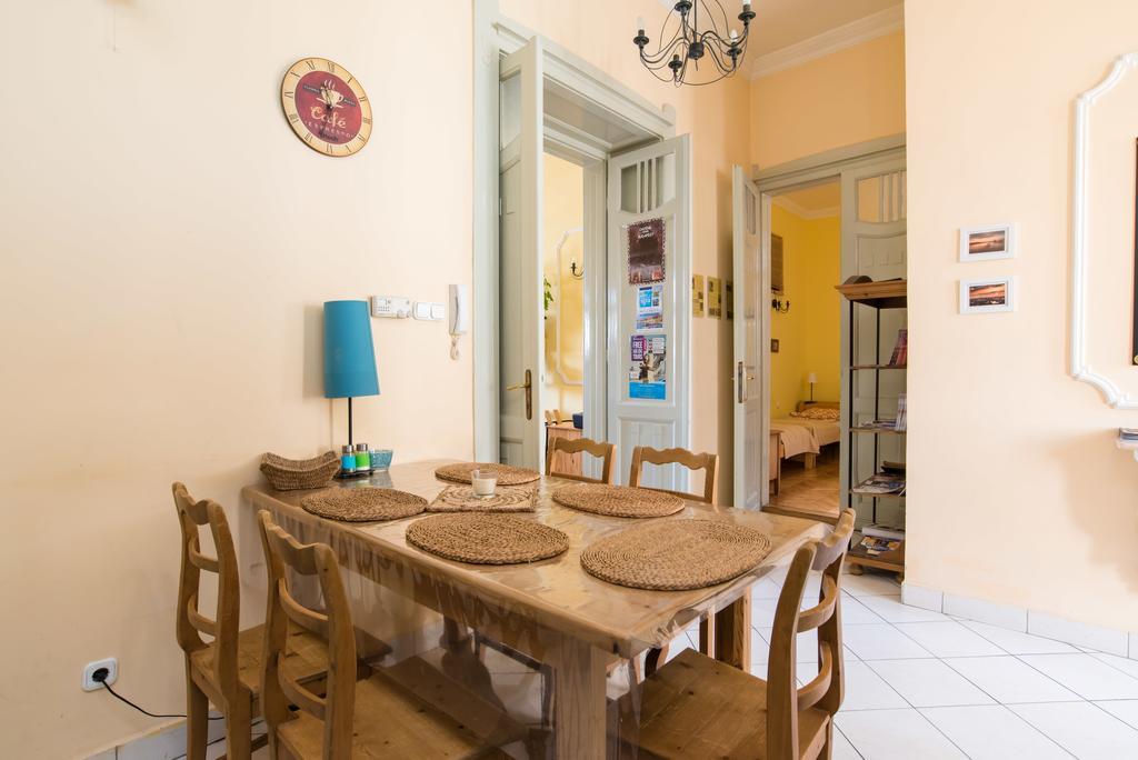 Hostel Downtown Oasis Budapeszt Zewnętrze zdjęcie